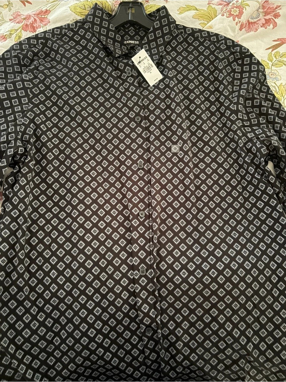 Express Men's Geometric Button Down Black & White XL NWT